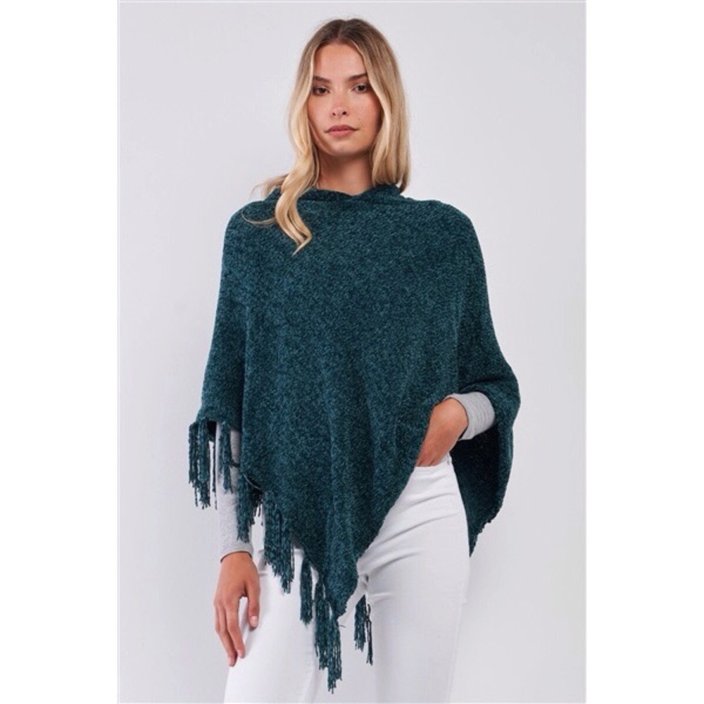 GREEN CHENILLE KNIT PONCHO - Picture 4 of 4